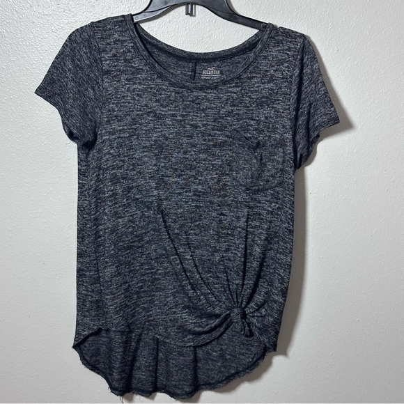 Hollister Women black must have collection shirt size small - Picture 2 of 8